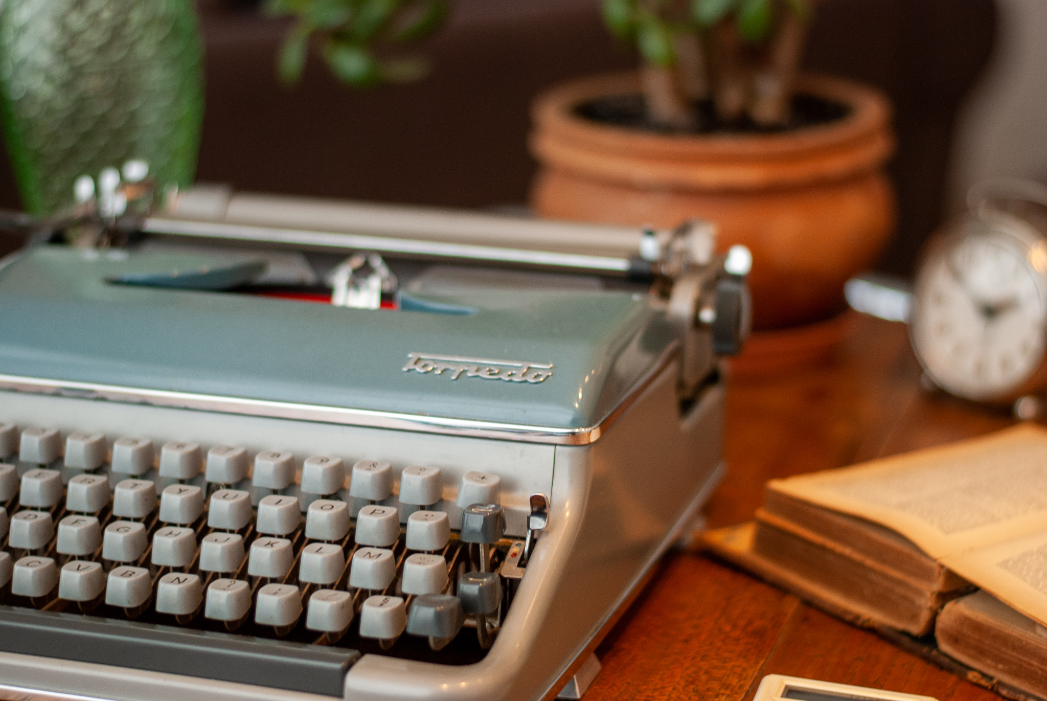 A typewriter on a table